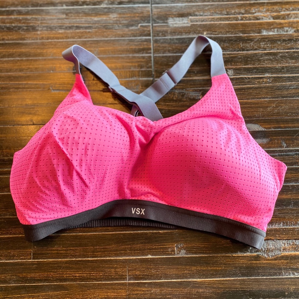 Victoria’s Secret VSX Sport Sports Bra